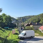 Pri Studničke Omastiná Omastina