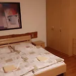 Hotel Pri Studničke Omastiná Omastina