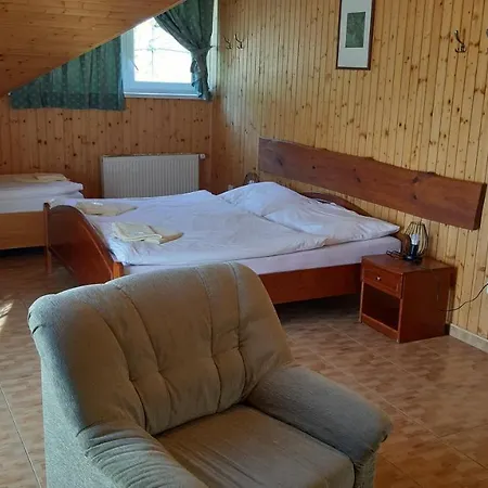 Pri Studnicke Hotel