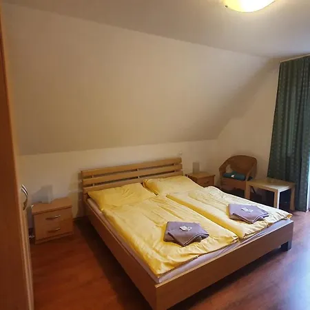Pri Studnicke Hotel