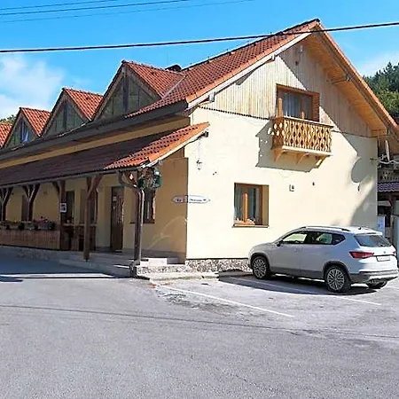 Hotel Pri Studnicke