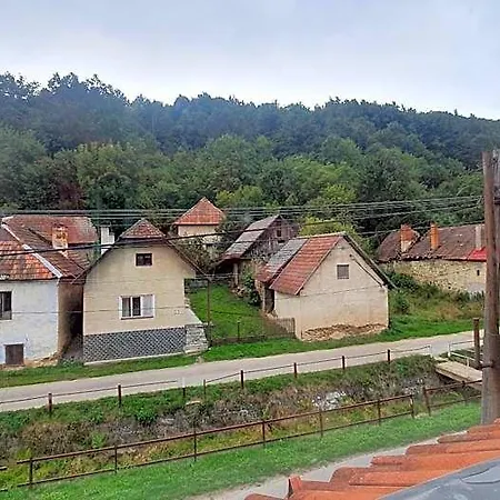 Pri Studnicke Hotel Omastina