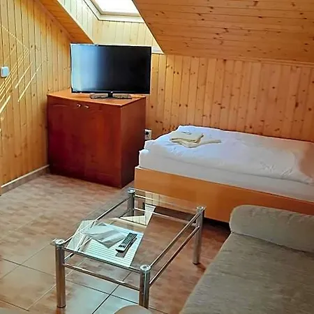 Pri Studnicke Hotel