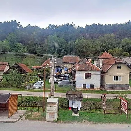 Pri Studnicke Hotel 2*